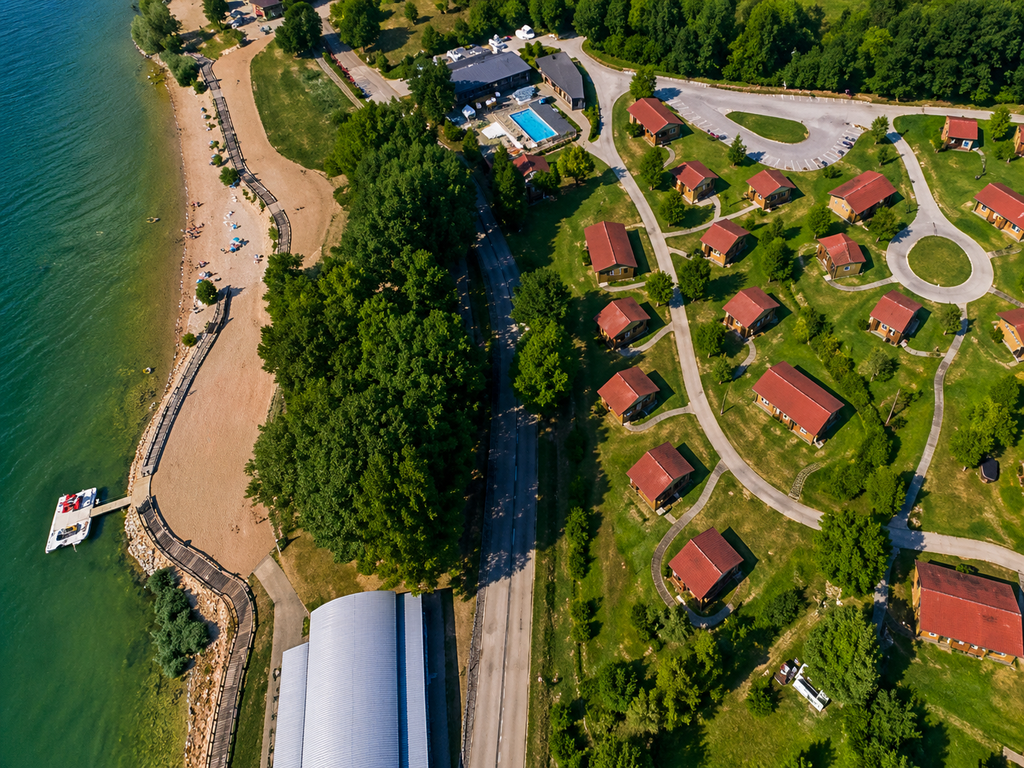 image bannière de ZE LODGE