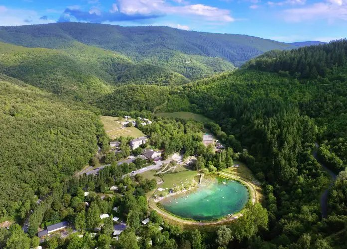 Image de la section moitié