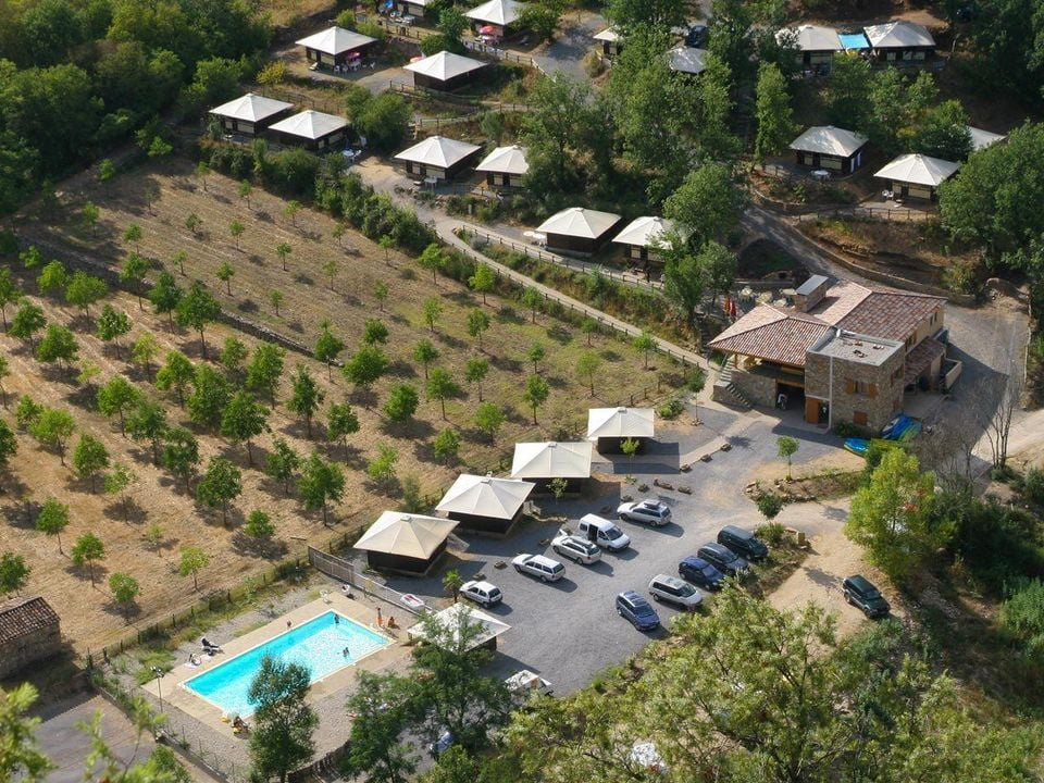 Image de la section moitié